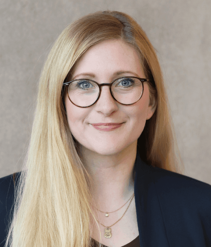 Dr. Sarah Eitze